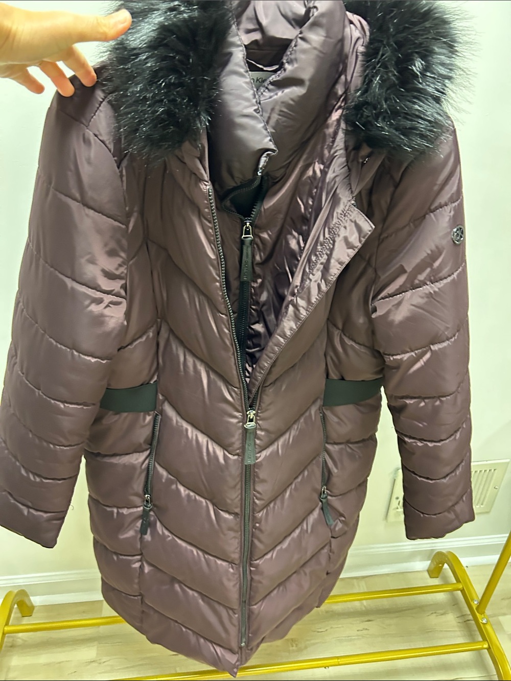 Calvin Klein Mauve Quilted Puffer Coat with Faux-Fur Trim double zip insulation